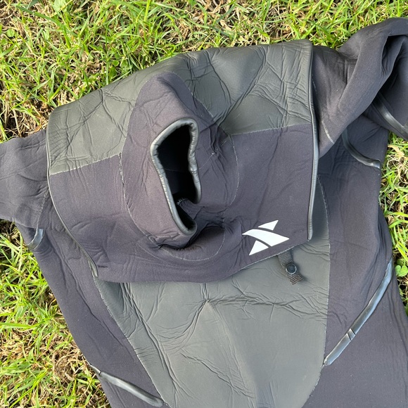 Xterra Full Body Wetsuit S/Long - Picture 6 of 7